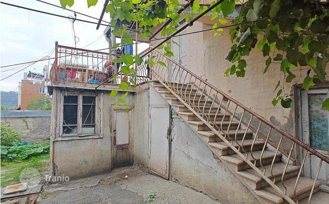 Дом в городе 392 м² в Тбилиси (город), Грузия