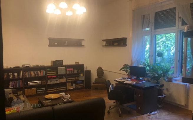 Отремонтированная квартира в дипломатическом районе, VI Район, Будапешт, Венгрия