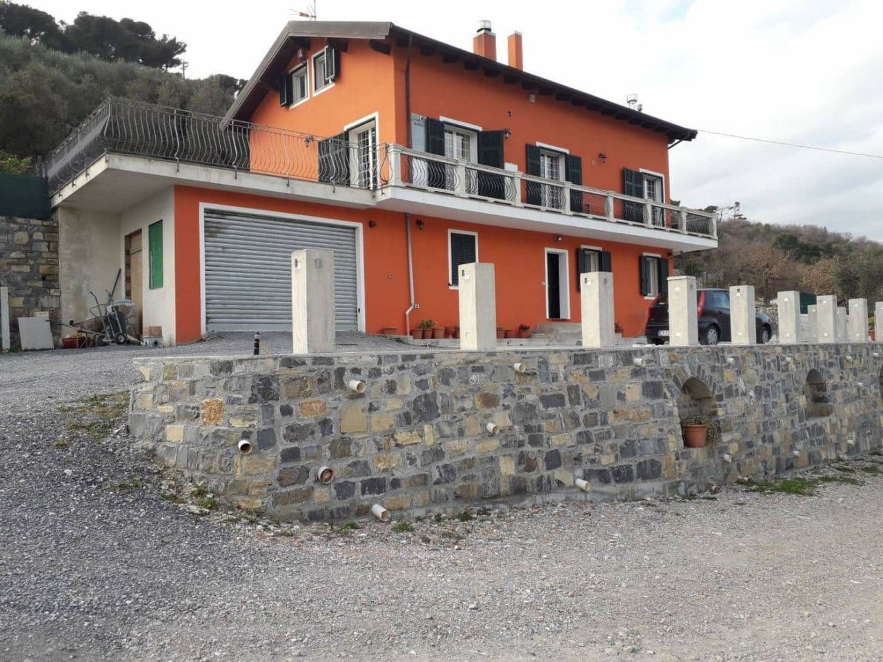 Квартира в Империи, Италия, 70 м2