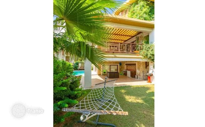 5-комнатная вилла 300 м² в Гёджеке, Турция, фото 4