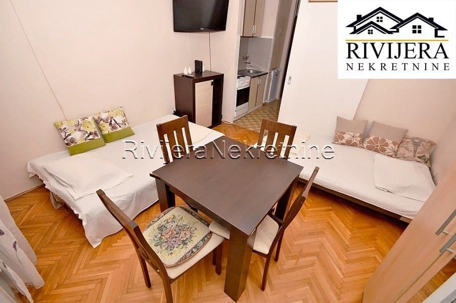 Квартира в Херцег-Нови, Черногория, 21 м2