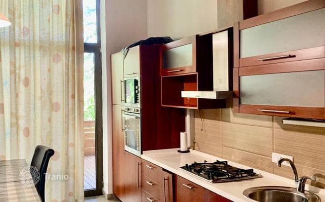 6-комнатный дом в городе 400 м² в Тбилиси (город), Грузия