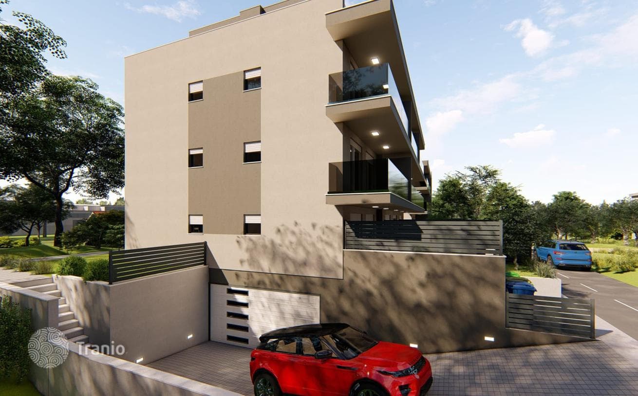 1-комнатные апартаменты в новостройке 77 м² в Каштел-Новий, Хорватия, фото 2