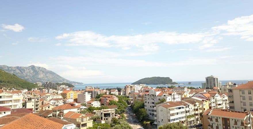 Апартаменты в Будве, Черногория, 105 м2