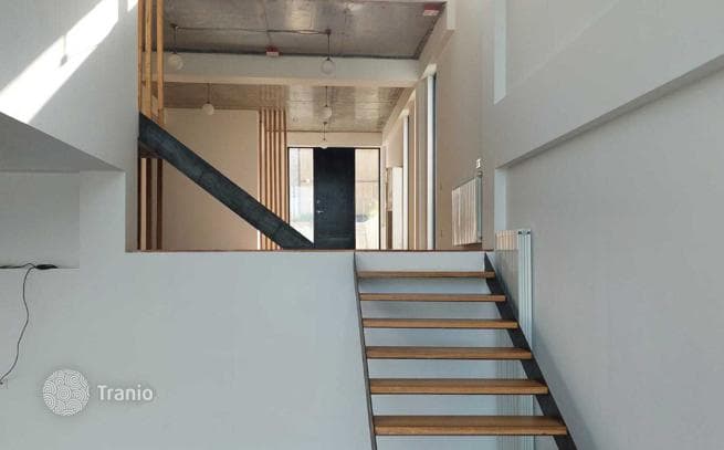 5-комнатный дом в городе 234 м² в Сабуртало, Грузия