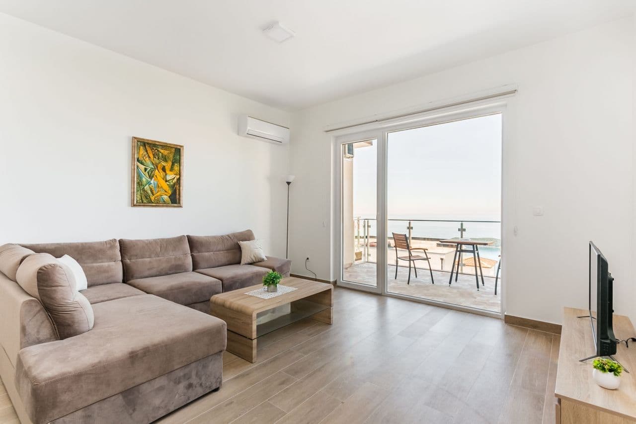 Апартаменты в Сеоце, Черногория, 77 м², фото 2