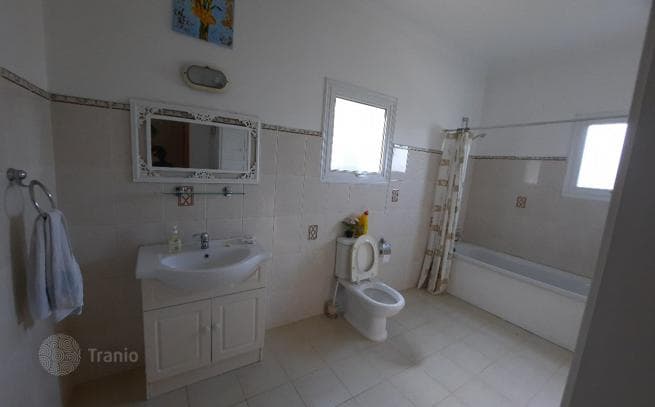 5-комнатный особняк 216 м² в городе Ларнаке, Кипр