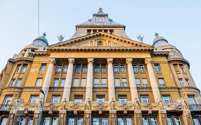 3-х комн. квартира после капитального ремонта класса люкс с полной обстановкой и панорамным видом.