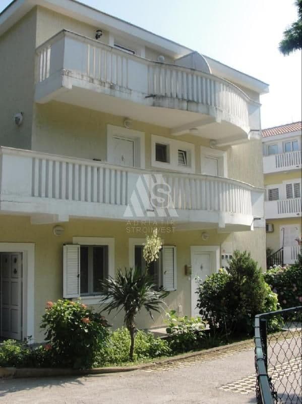 Квартира в Баошичах, Черногория, 95 м2