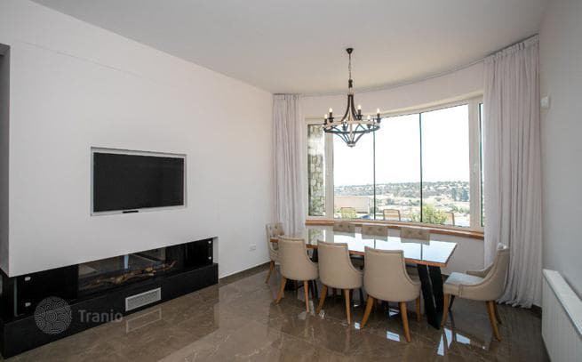 5-комнатный особняк 300 м² в Мазотосе, Кипр