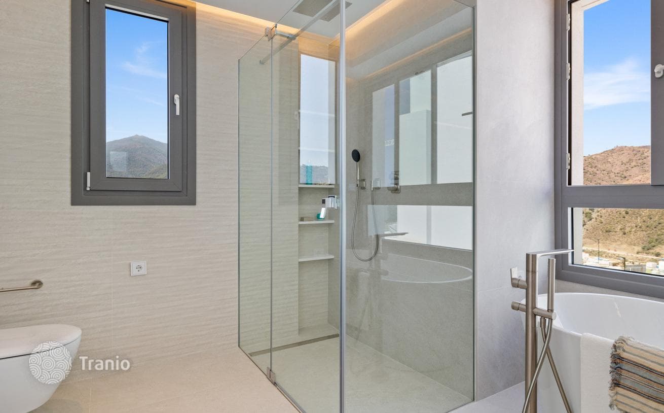 Пентхаус на продажу в Real de La Quinta, Бенахавис, фото 2