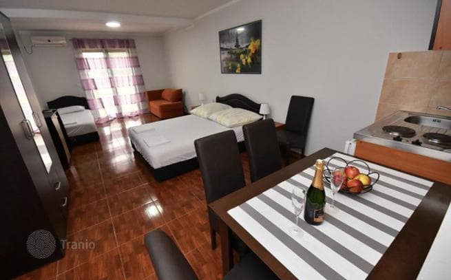 Просторный дом всего в 150 м от моря, Мельине, Херцег-Нови, Черногория