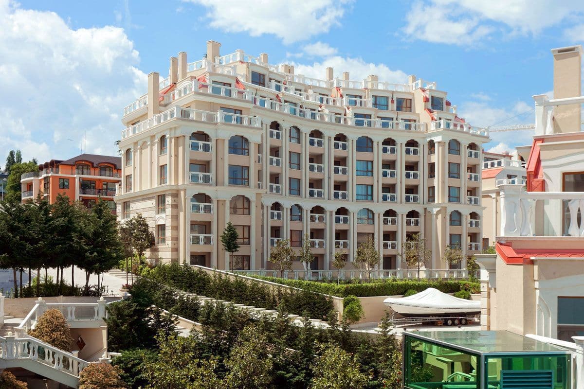 Апартаменты в Варне, Болгария, 120 м2