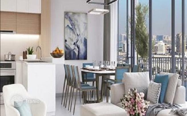 Трехкомнатная квартира в новой резиденции на берегу моря EMAAR Creek Edge с бассейнами и спа-центром, Dubai Creek Harbour, ОАЭ
