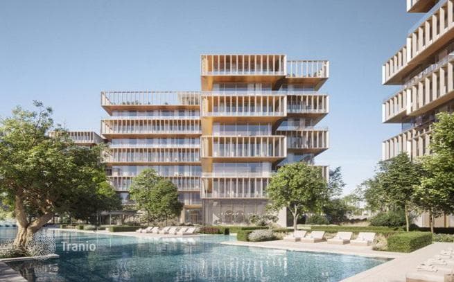Недвижимость премиум класса The Ritz-Carlton Residences на набережной в районе Dubai Creek Harbour, Дубай, ОАЭ