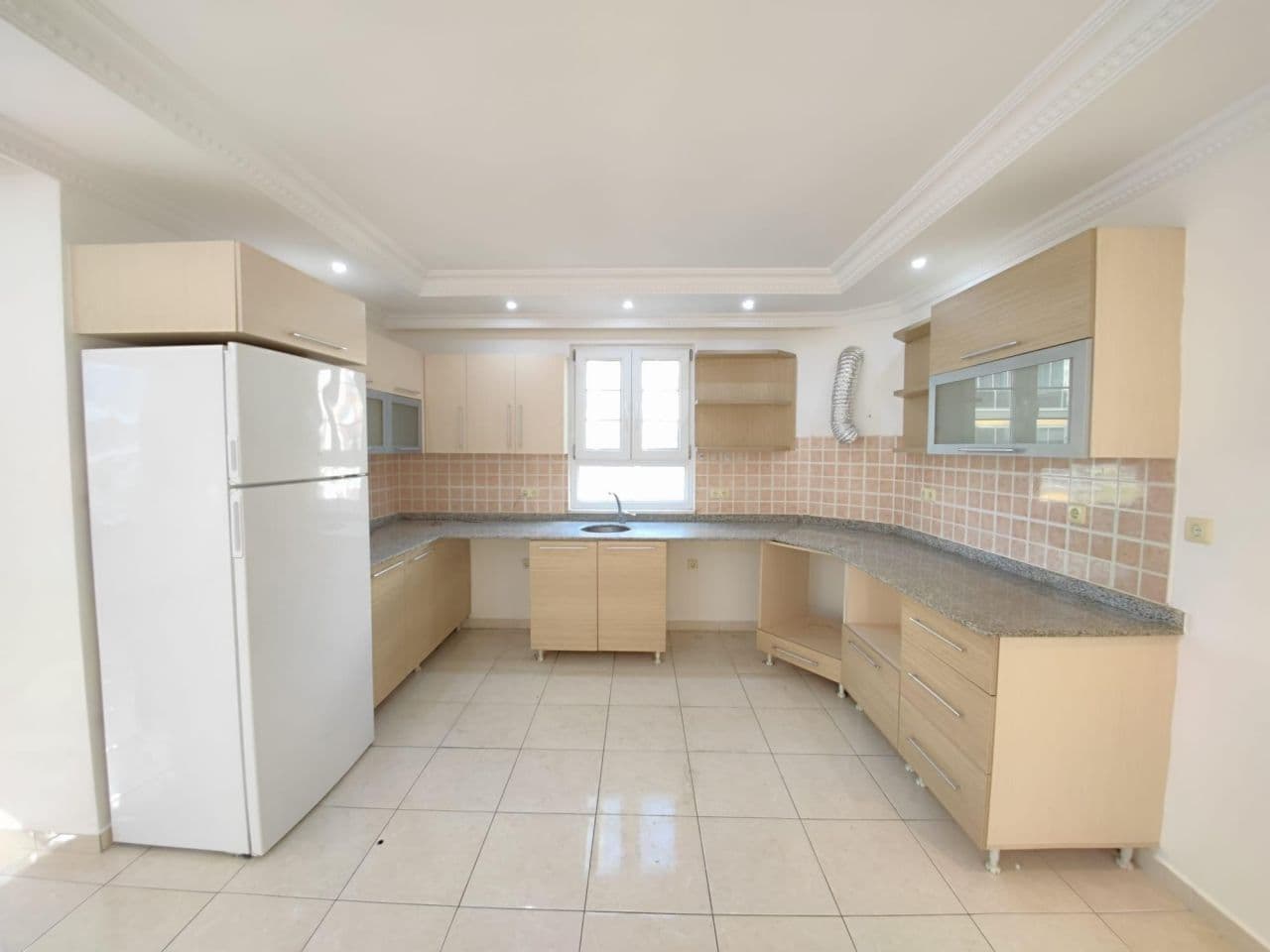 Квартира в Алании, Турция, 120 м2, фото 2