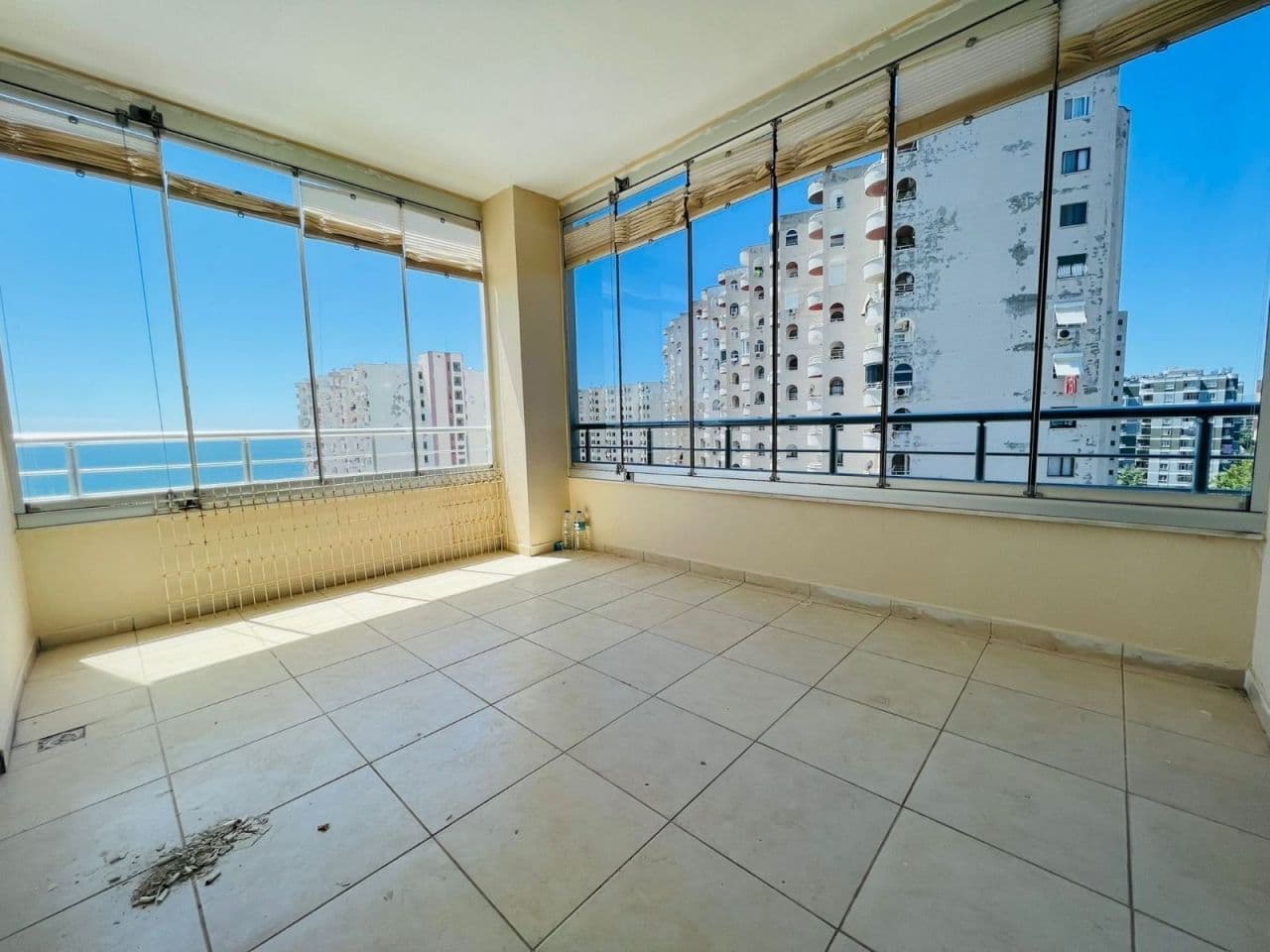 Квартира в Мерсине, Турция, 190 м2
