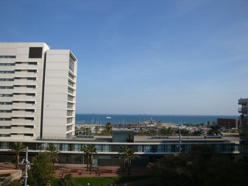 Квартира в Барселоне, Испания, 96 м2