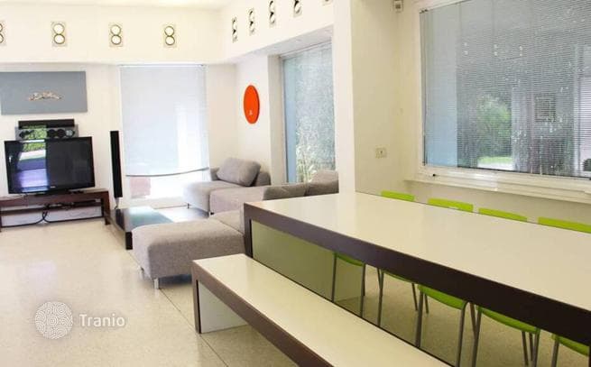 6-комнатная вилла 340 м² в Форте-дей-Марми, Италия