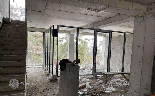 8-комнатный дом в городе 360 м² в Сабуртало, Грузия
