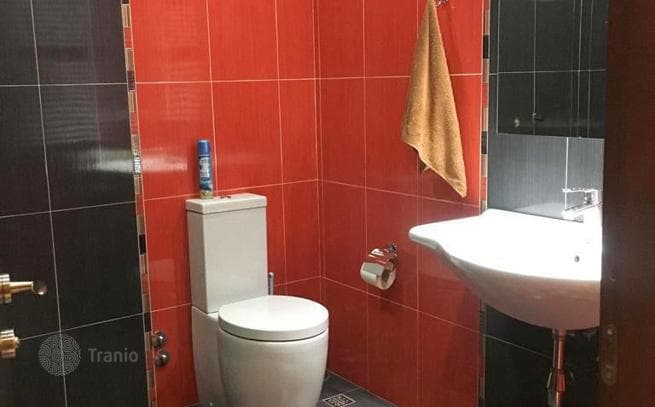 8-комнатный дом в городе 500 м² в Сабуртало, Грузия, фото 2