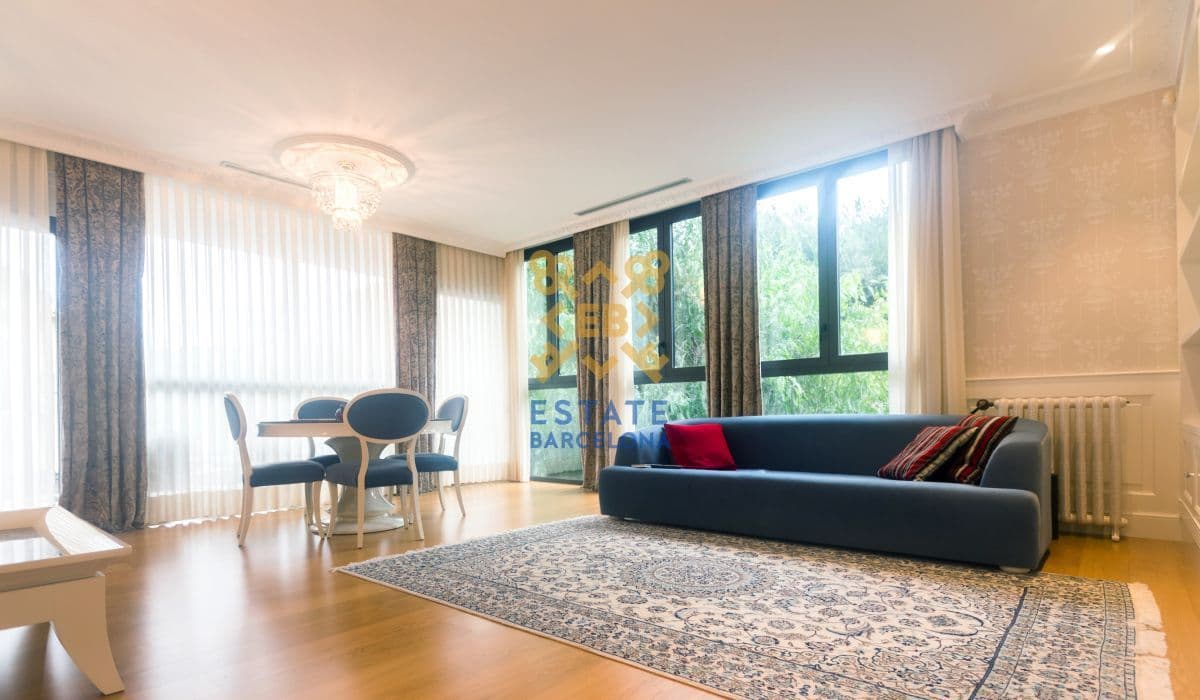 Квартира в Барселоне, Испания, 150 м2