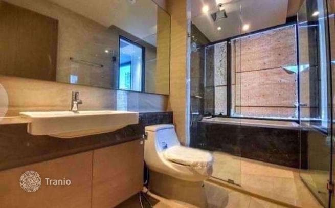 2-комнатные апартаменты в кондо в Банг Раке, Таиланд, фото 2