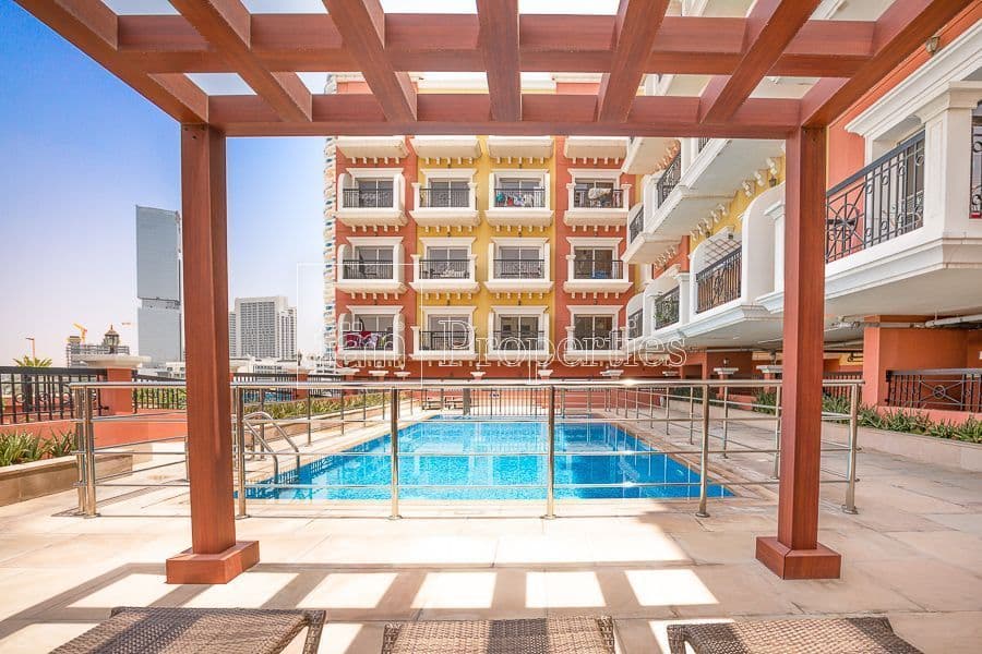 Апартаменты в Дубае, ОАЭ, 55 м2