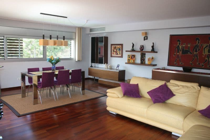 Квартира в Барселоне, Испания, 180 м2