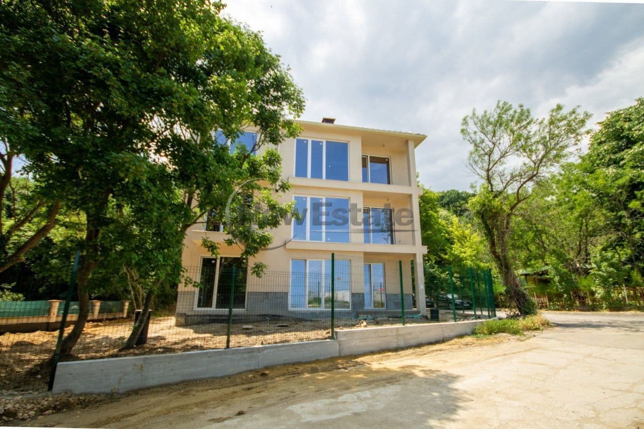 Апартаменты в Варне, Болгария, 160 м2