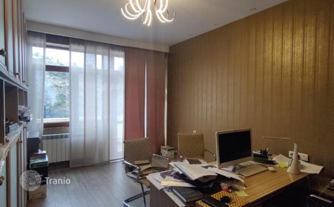 5-комнатная квартира 194 м² в Тбилиси (город), Грузия, фото 2