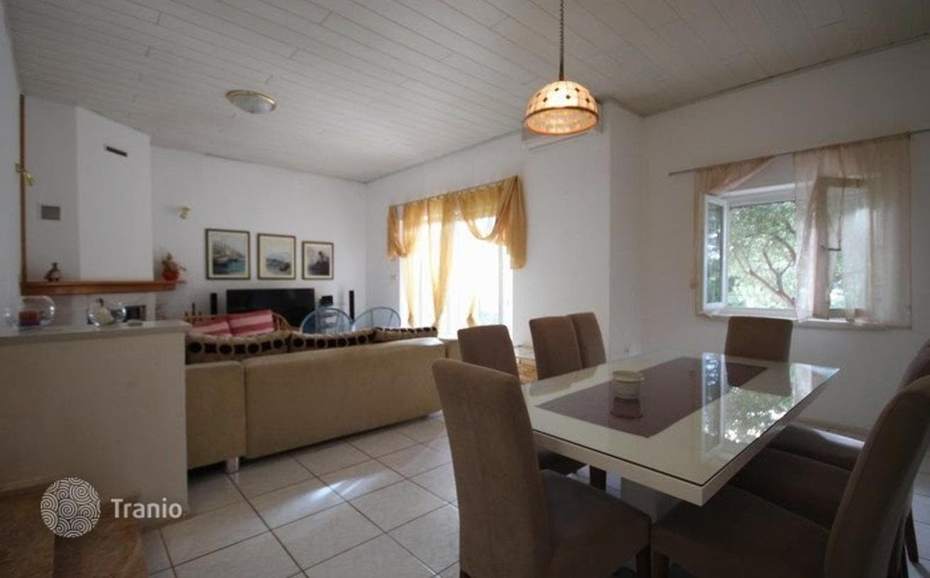 10-комнатный дом в городе 400 м² в Омише, Хорватия, фото 2