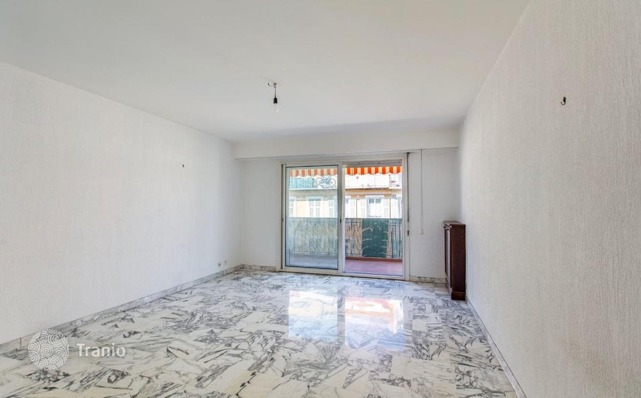 6-комнатная квартира 83 м² в Ницце