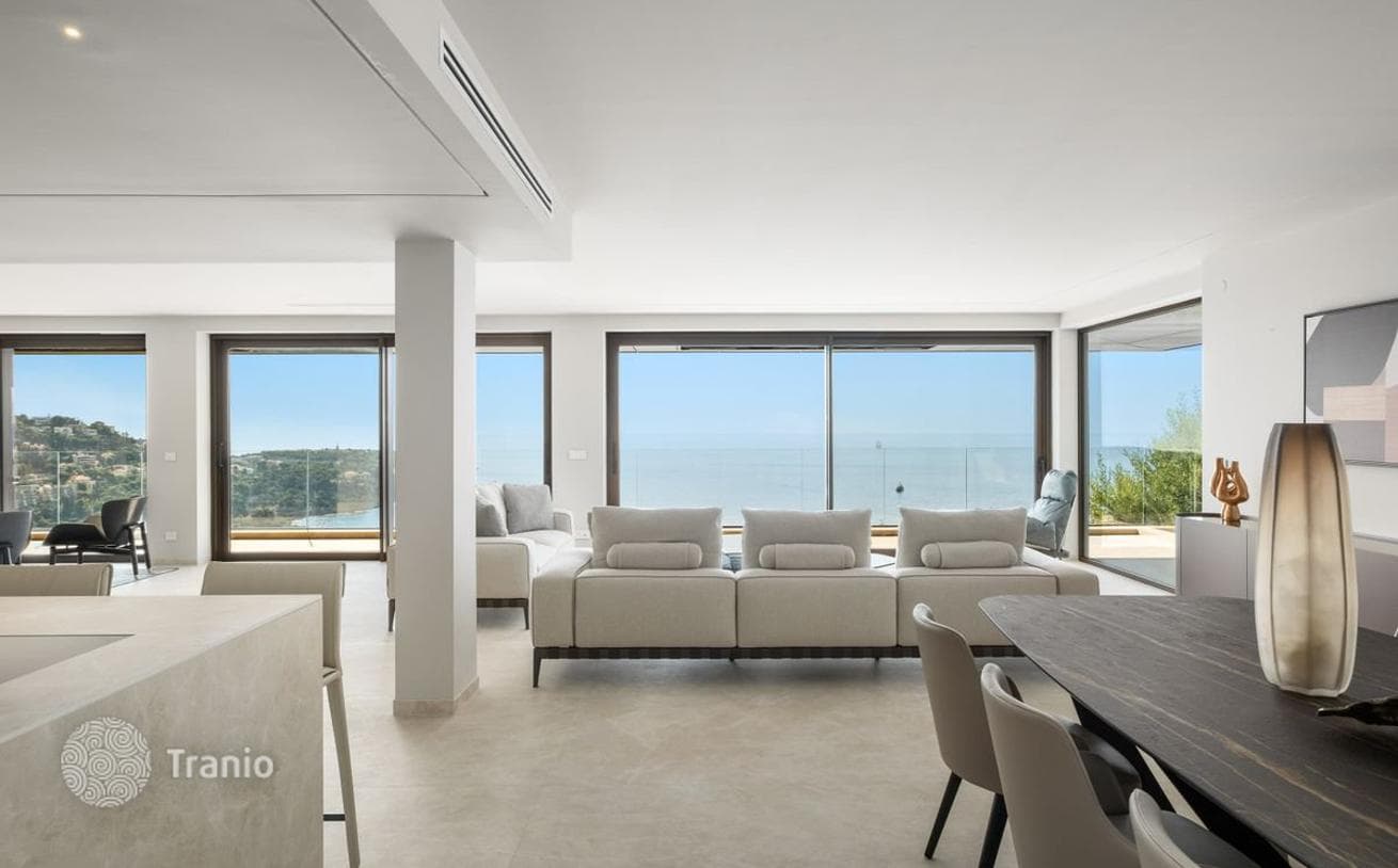 7-комнатная вилла 300 м² в Рокебрюн — Кап-Мартен, фото 3