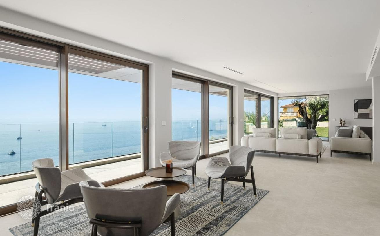 7-комнатная вилла 300 м² в Рокебрюн — Кап-Мартен, фото 4