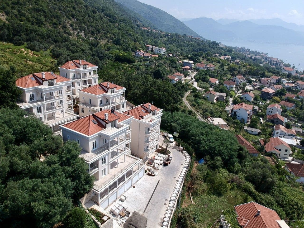 Квартира в Херцег-Нови, Черногория, 103.5 м2