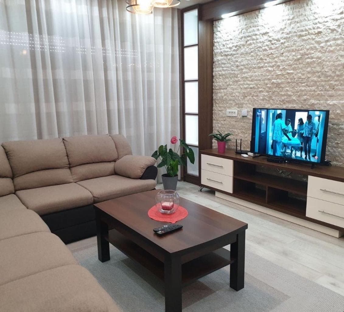 Квартира в Улцине, Черногория, 54 м2