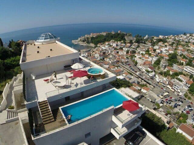 Квартира в Улцине, Черногория, 84 м2