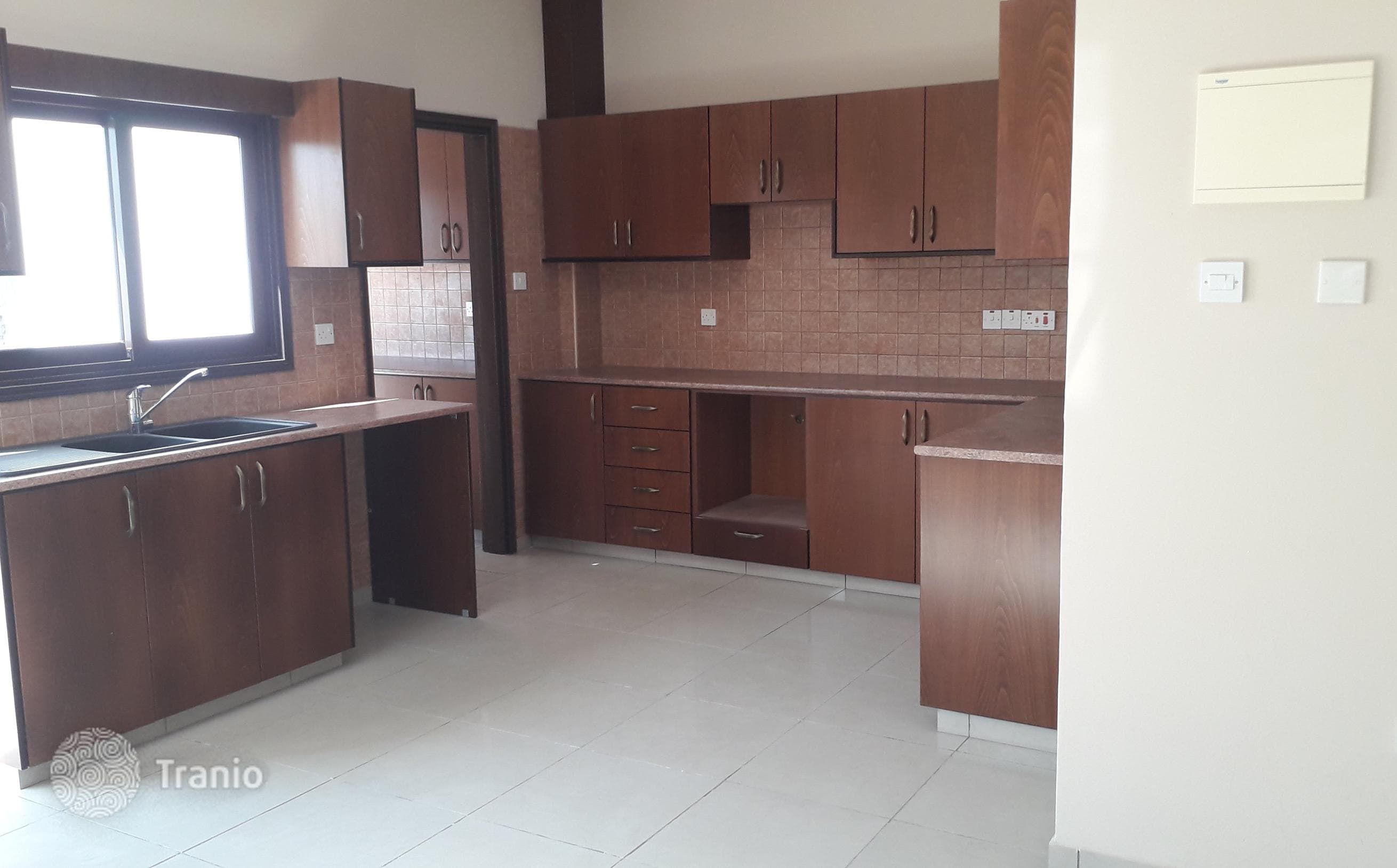 3-комнатный особняк 190 м² в Алетрико, Кипр, фото 2