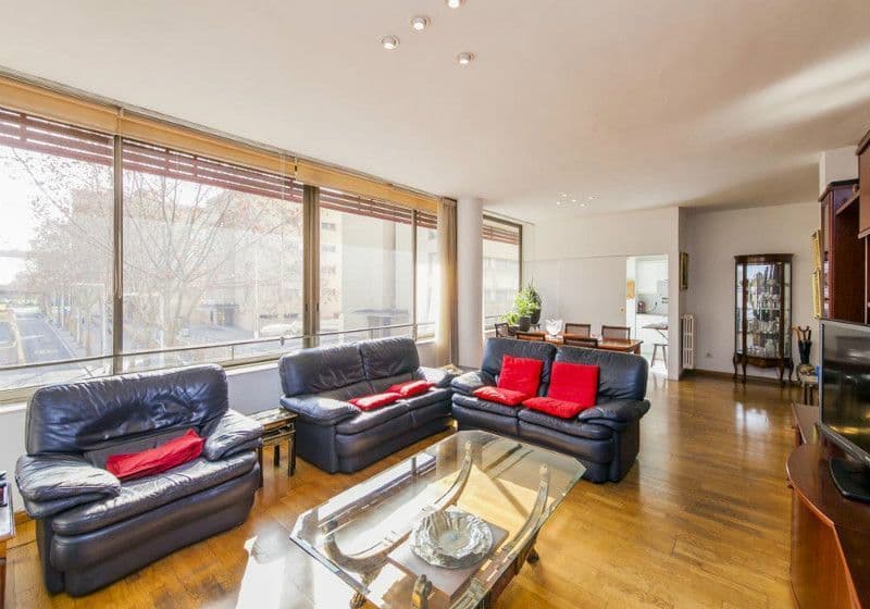 Квартира в Барселоне, Испания, 160 м², фото 2