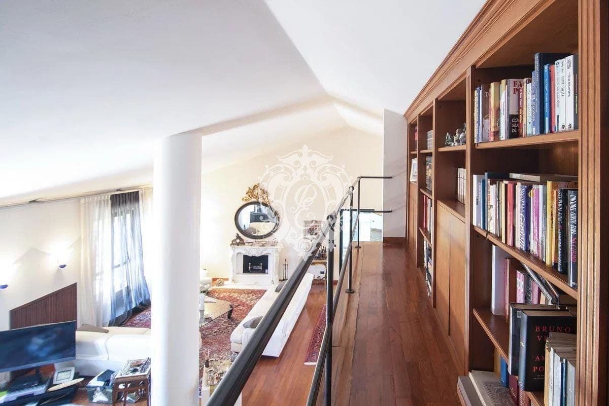 Квартира в Виареджо, Италия, 326 м², фото 4