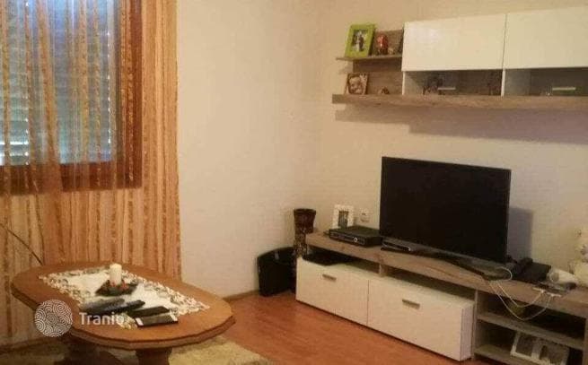 Меблированный дом с двумя террасами в спокойном районе, Сутоморе, Черногория
