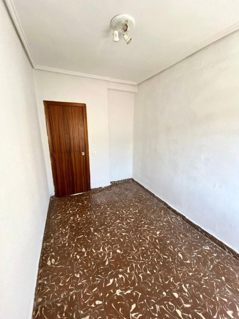 Апартаменты в Валенсии, Испания, 64 м2, фото 5