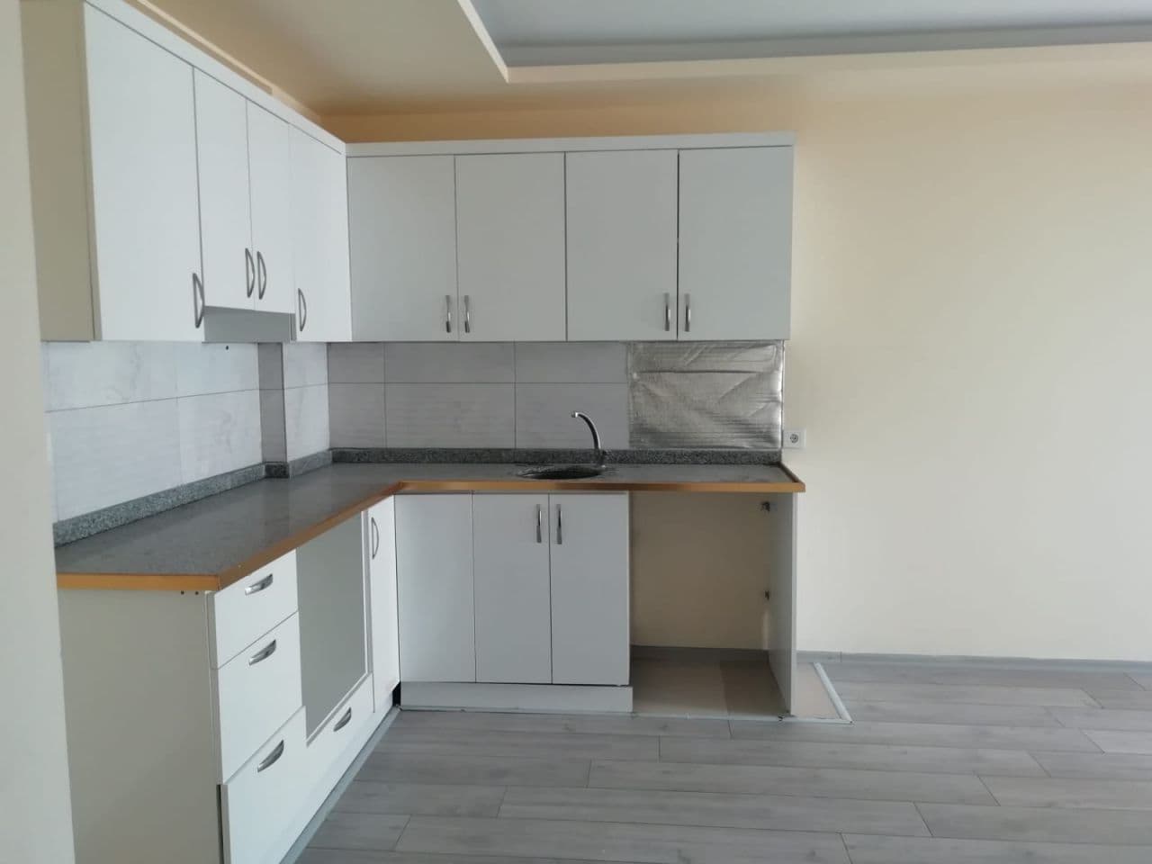 Квартира в Мерсине, Турция, 70 м², фото 3
