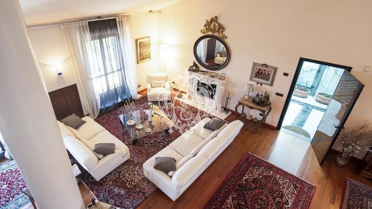 Квартира в Виареджо, Италия, 326 м², фото 3