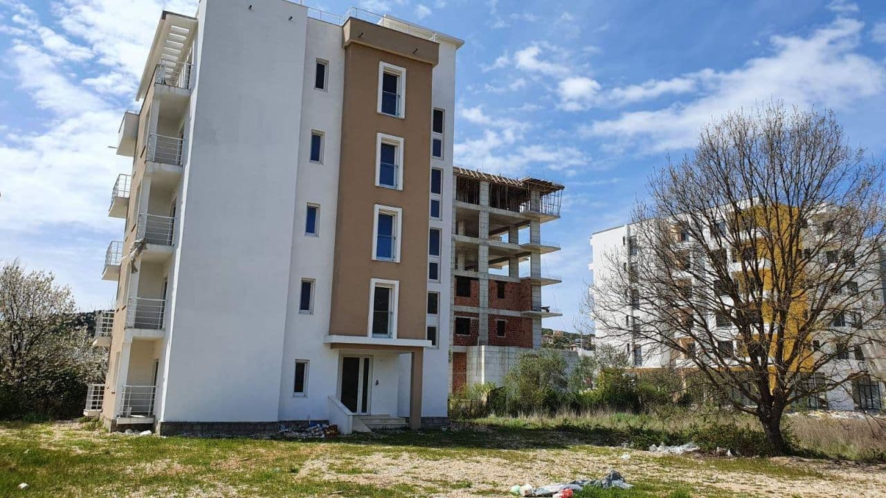 Квартира в Улцине, Черногория, 37 м2