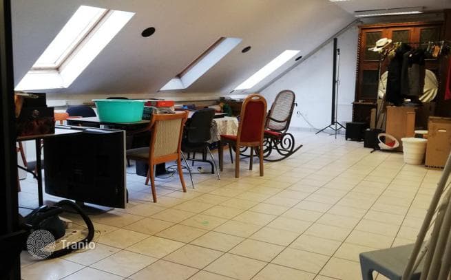 9-комнатный дом в городе 400 м² в Районе XIV (Зугло), Венгрия, фото 3