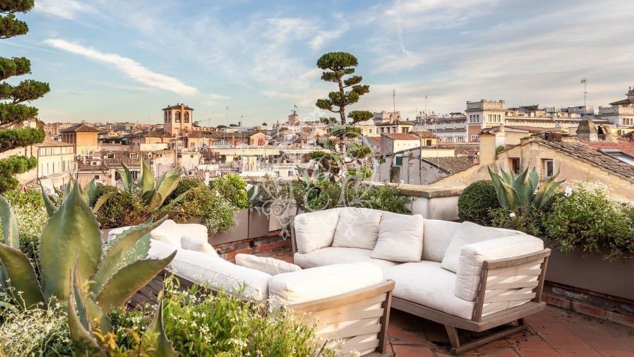Апартаменты в Риме, Италия, 500 м², фото 2