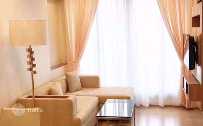 1-комнатные апартаменты в кондо в Сатхоне, Таиланд, фото 2