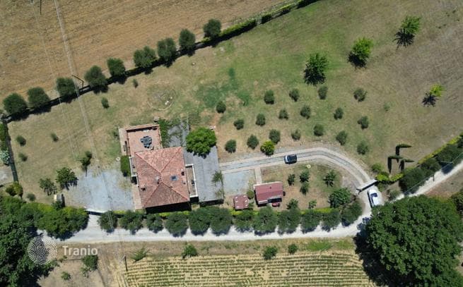 4-комнатная вилла 160 м² в Лучиньяно, Италия, фото 5